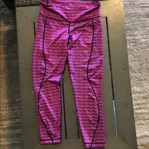 Vineyard vine performance leggings